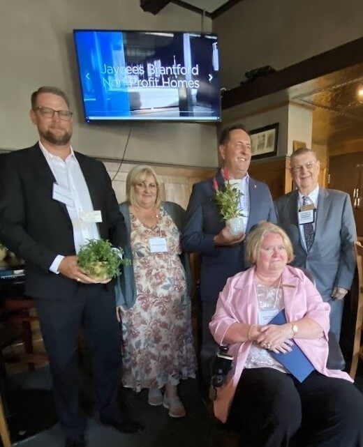 Michael Lefebvre, Kathy Ballantyne, Ken Tota, Ron Underwood, Councillor Linda Hunt